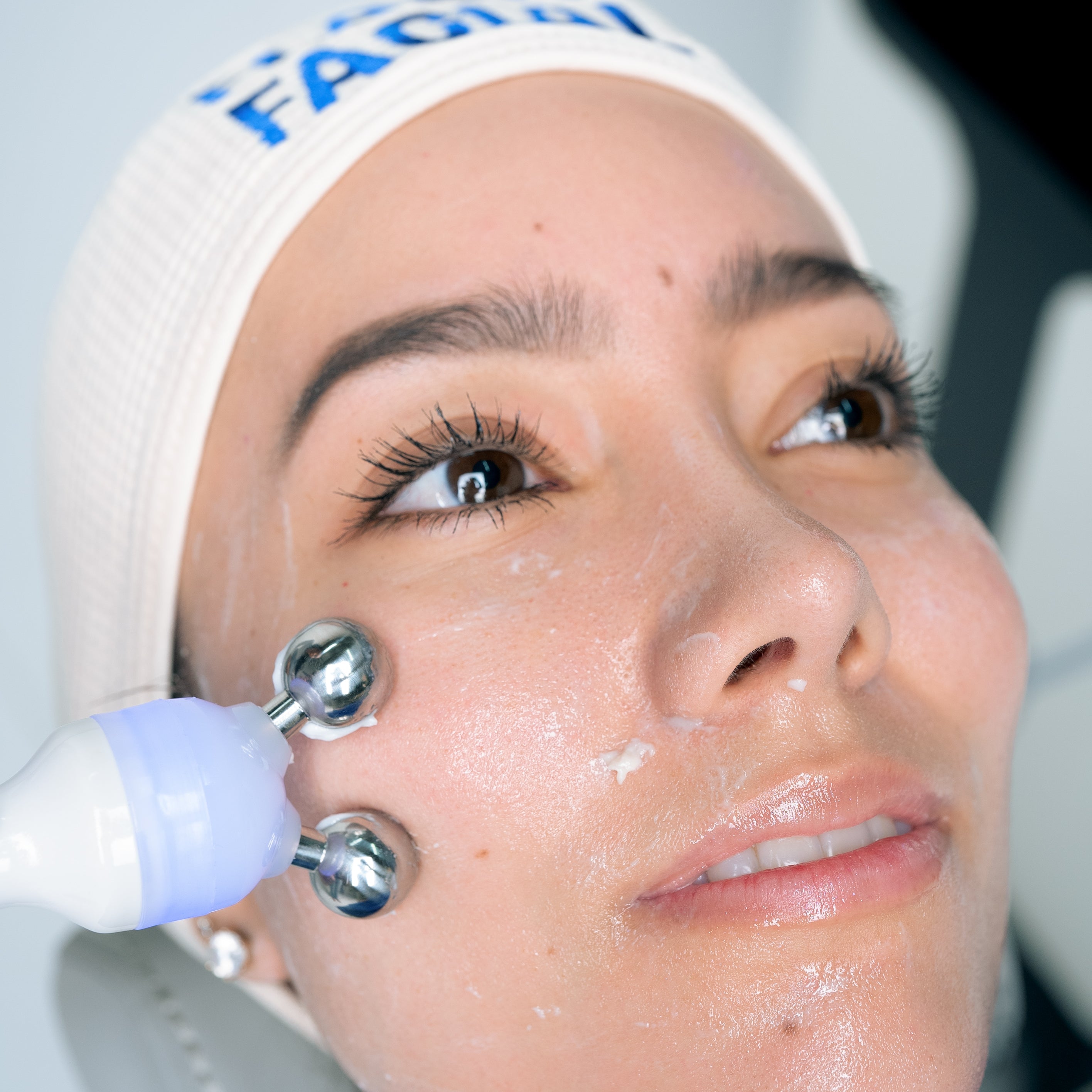 How Does a 15-Minute HydraFacial Actually Work?